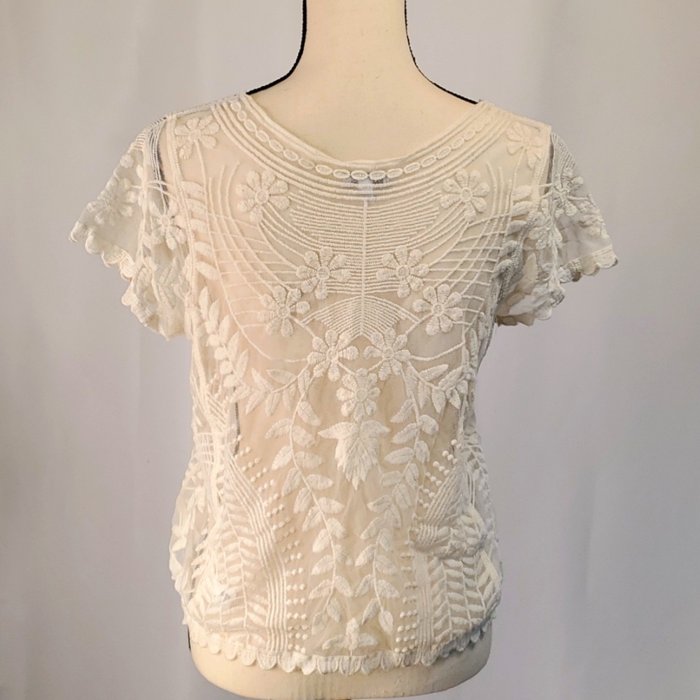 EXPRESS sheer Women's Open Knit top Ivory Crochet Size Small floral - Picture 2 of 8
